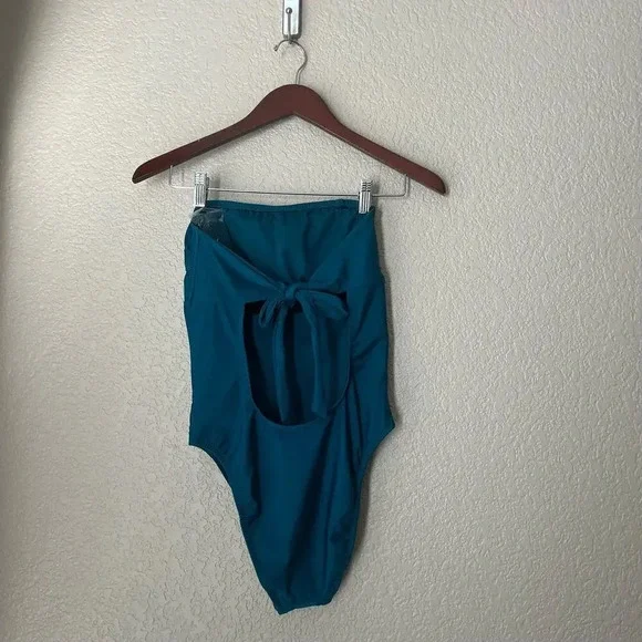 NWT Shade Store Teal Open Back Cut out One Piece Swimsuit Medium New - Picture 5 of 6